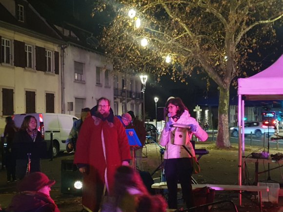 Retours sur... le sapin participatif et la fête du partage